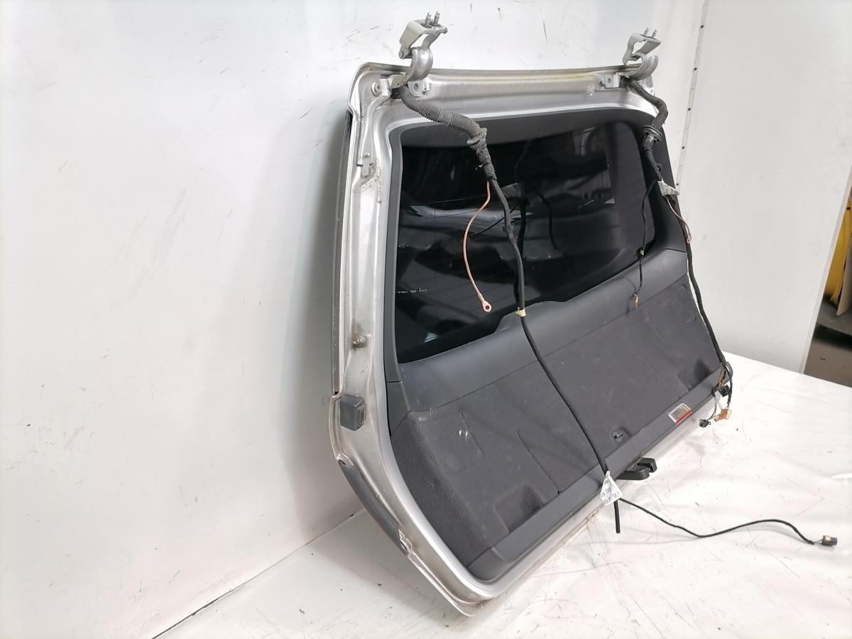 Audi A4 8E B7 original Heckklappe mit Heckscheibe Lichtsilber LY7W Kombi Avant Bj.2006